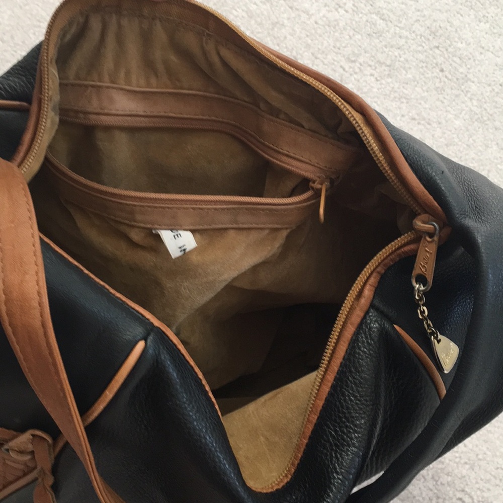 Vintage Brio Leather Hobo Purse - Picture 10 of 15